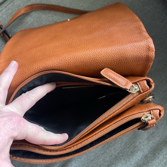 STREET LEVEL Demi Fold Over Vegan Leather Crossbody Bag - Picture 5 of 5